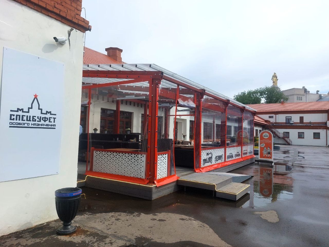 ПВХ шторы для летней террасы кафе в Комсомольске